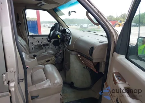 2002 Ford E-150 Commercial/Recreational from USA, damaged, VIN 1FDRE14L52HB52844